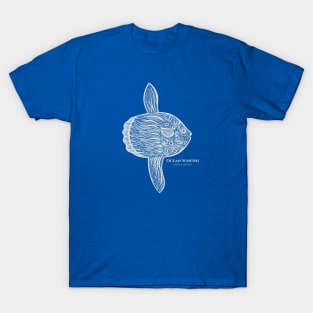 Ocean Sunfish or Mola with Common and Scientific Names T-Shirt